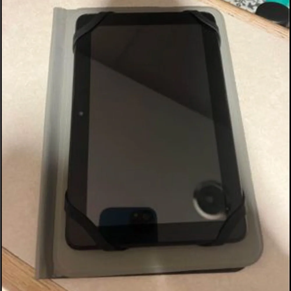 Amazon Fire 7 Tablet, like new